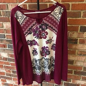 Women’s long sleeved shirt